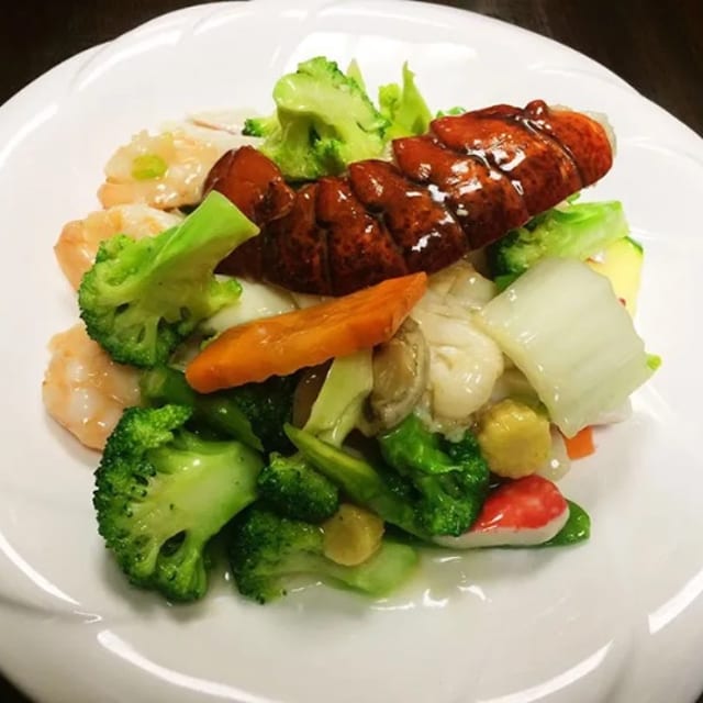 62. Seafood Delight.