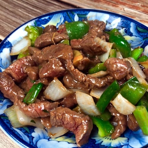 122. Beef with Green Pepper.