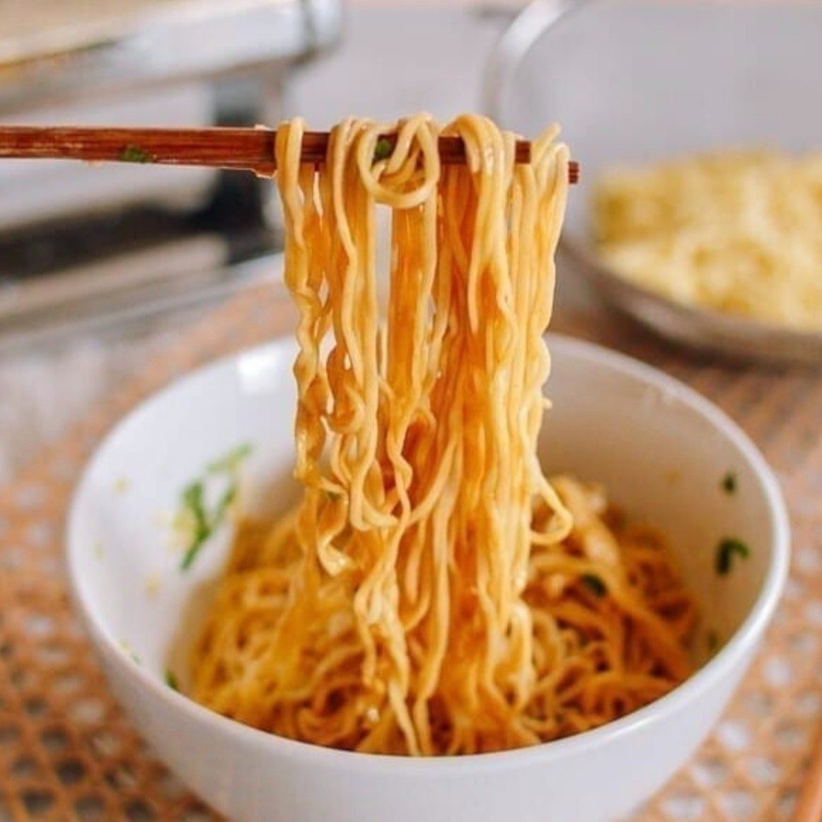 M02. Cantonese Fried Noodles.